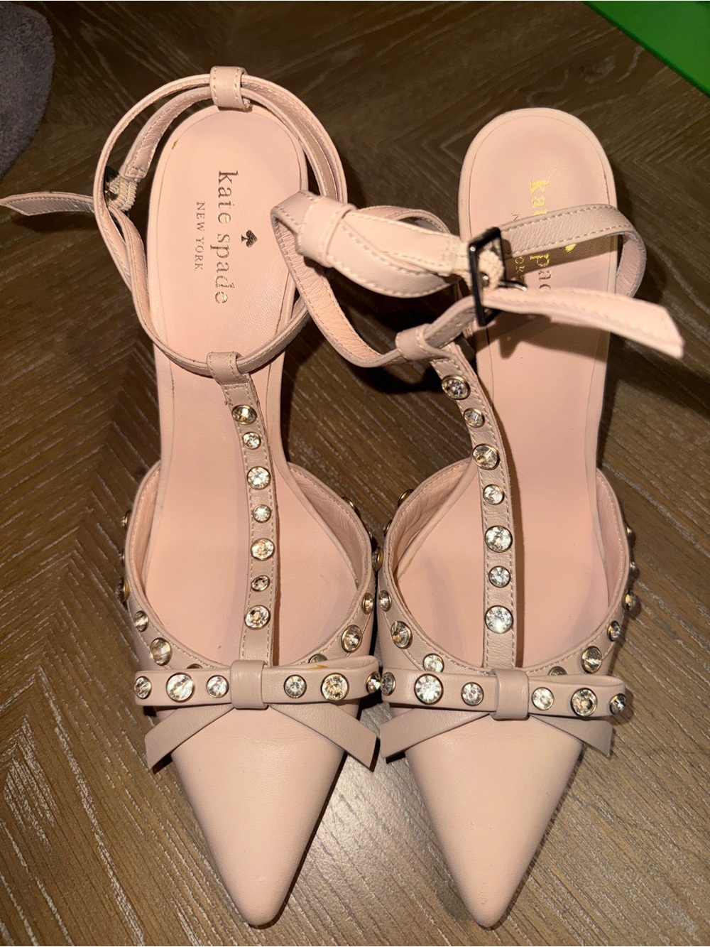 Kate Spade Nude Leather T-Strap Pumps Rhinestone Bow Heels 8M